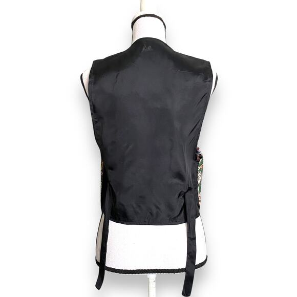 VNTG Tapestry Vest Dog Themed Sz M Green Multicolor Satin Tie Back 80s Y2k - Picture 11 of 16